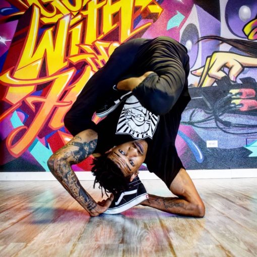 Kids Interm. Freezes and Powermoves with Mr. Raw