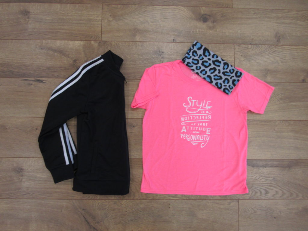 Style is a Reflection - Youth Crewneck - Neon Pink